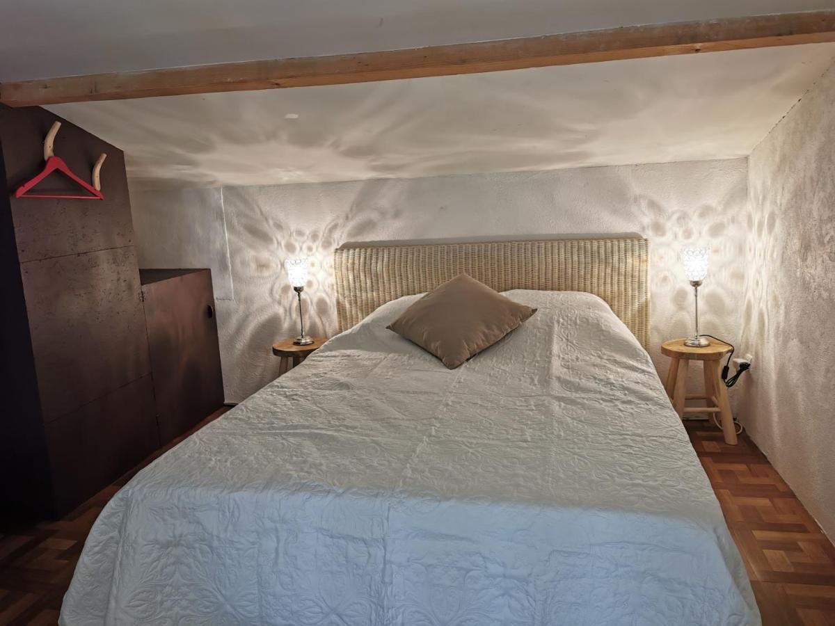 Site Machambreencamargue Bed & Breakfast Vauvert Bagian luar foto